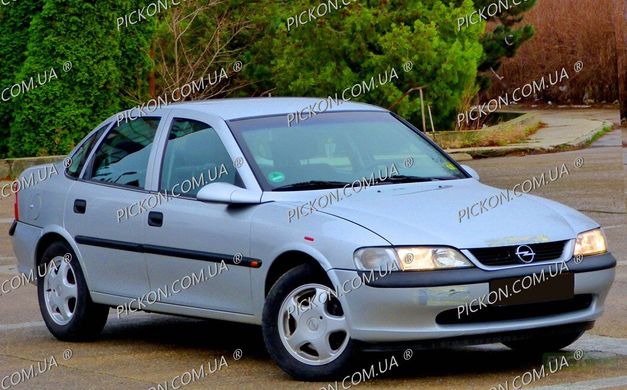 Скло передніх дверей ліве Опель Вектра Б Opel Vectra B (Комби 5-х Дв) (1995-2002) 109849-CH фото