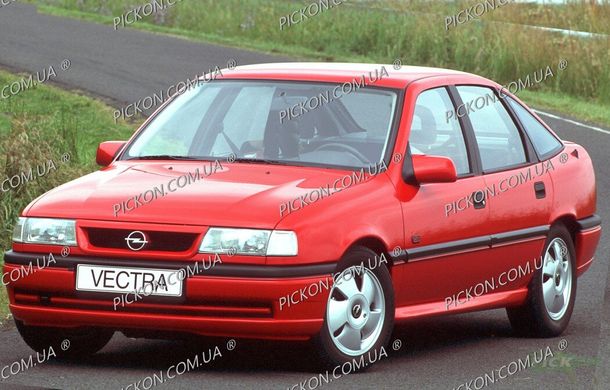 Скло задніх дверей праве Опель Вектра А Opel Vectra A (Седан 4-х Дв) (1988-1995) 109676-CH фото