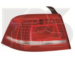 Ліхтар Задній Лівий Зовнішній (SDN) Світла Смужка VW PASSAT 11-15 EUR (B7) P-026160 фото
