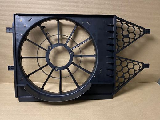 Диффузор Без Вентилятора Радиатора SEAT IBIZA 13-17 P-020537 фото