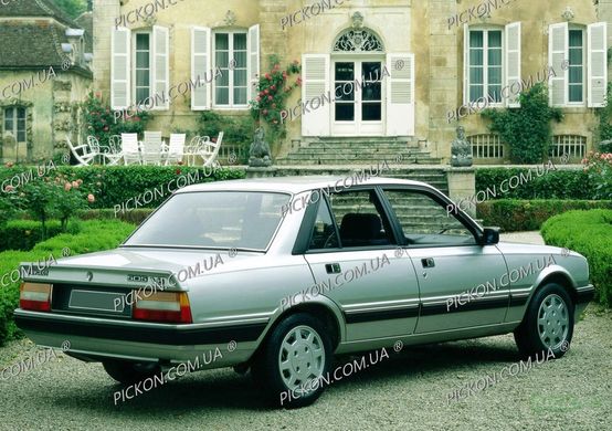 Заднее стекло Peugeot 505 (Седан) (1979-1992) 110355-CH фото